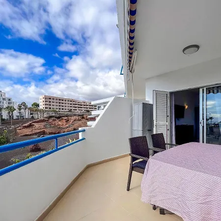 First Beach Line With A Sea View Appartement