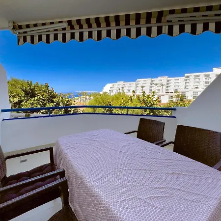 First Beach Line With A Sea View Appartement